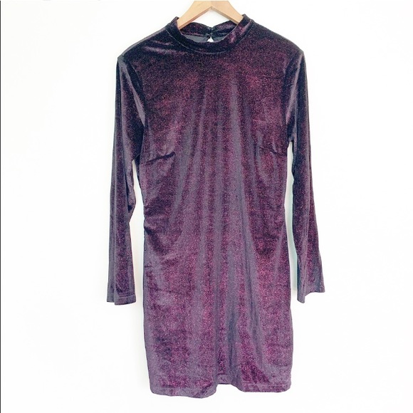 Mello Day Dresses & Skirts - Mello Day Long Sleeve Purple Sparkles Wine Dress L